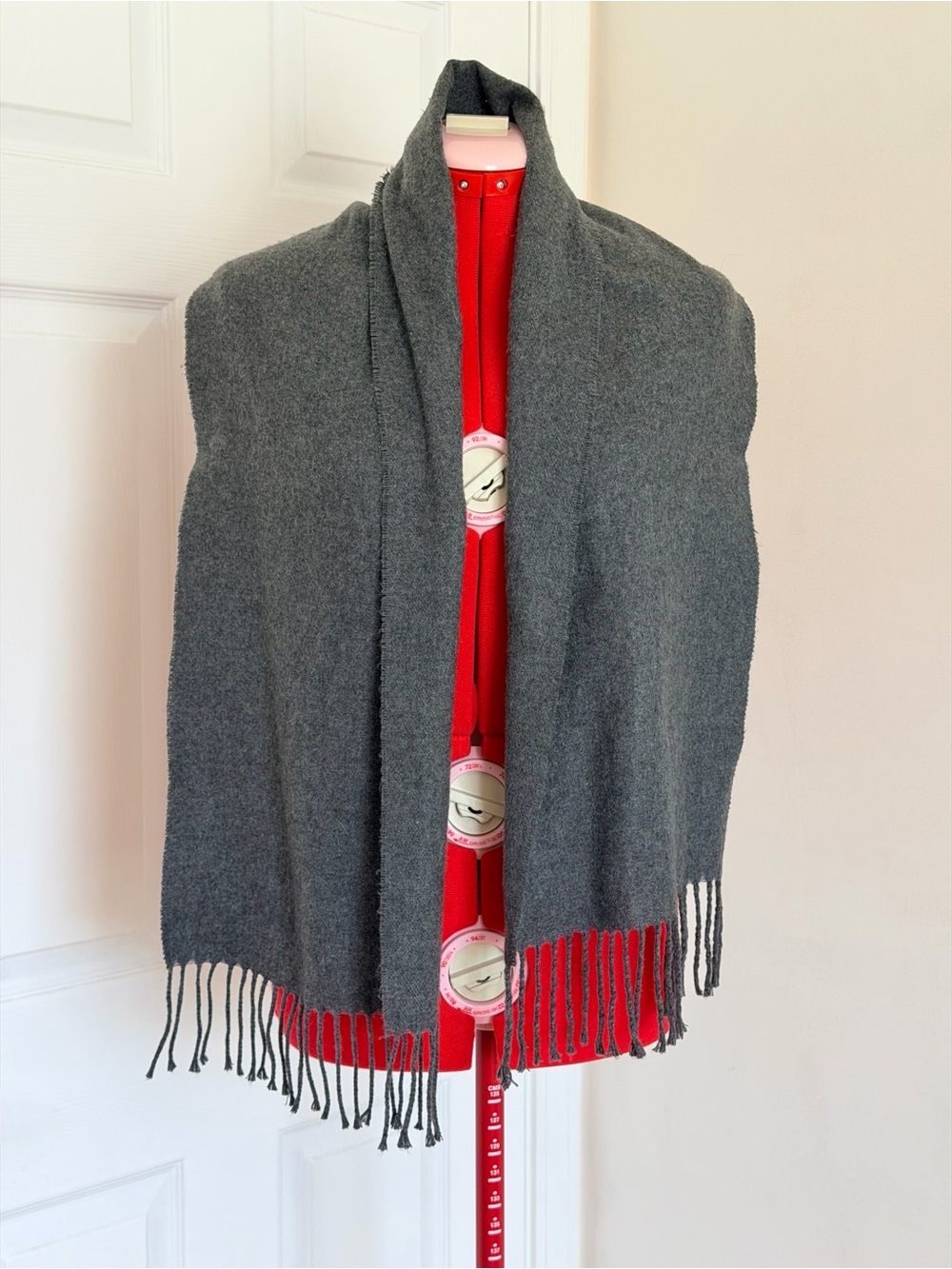 Massimo Cashmere Finish Scarf Muffler Florence Italy Unisex Soft Wrap Doen - Picture 2 of 5